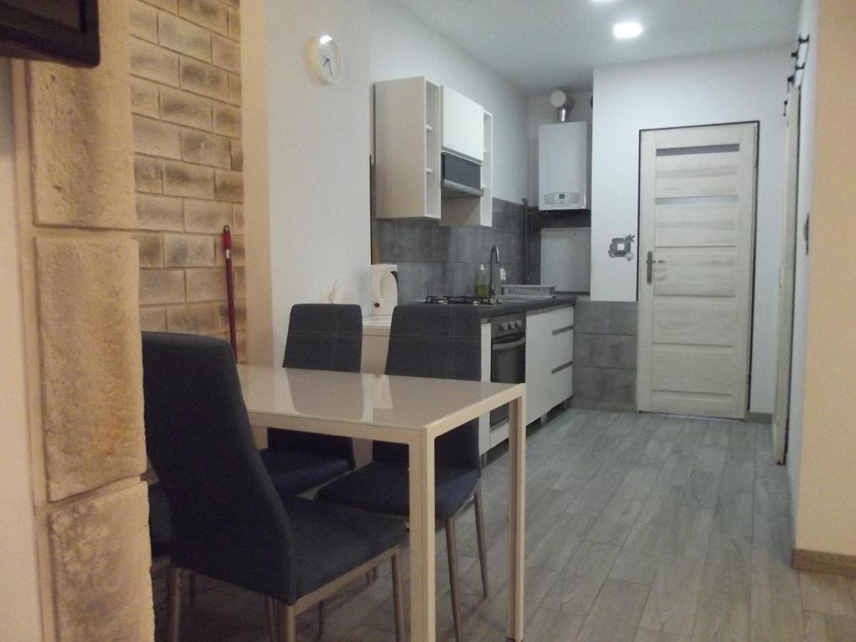 Apartament Nad Kamienna 2 옐레니아구라 외부 사진