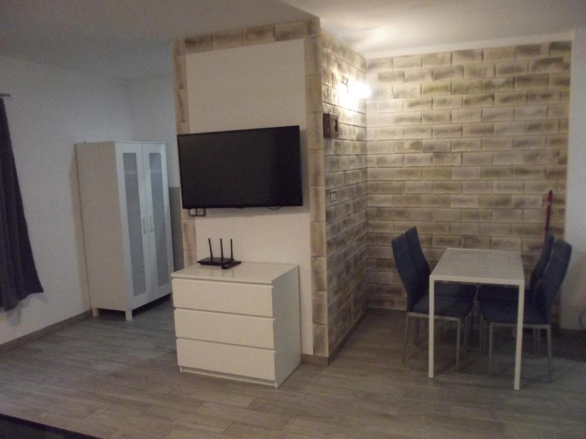Apartament Nad Kamienna 2 옐레니아구라 외부 사진