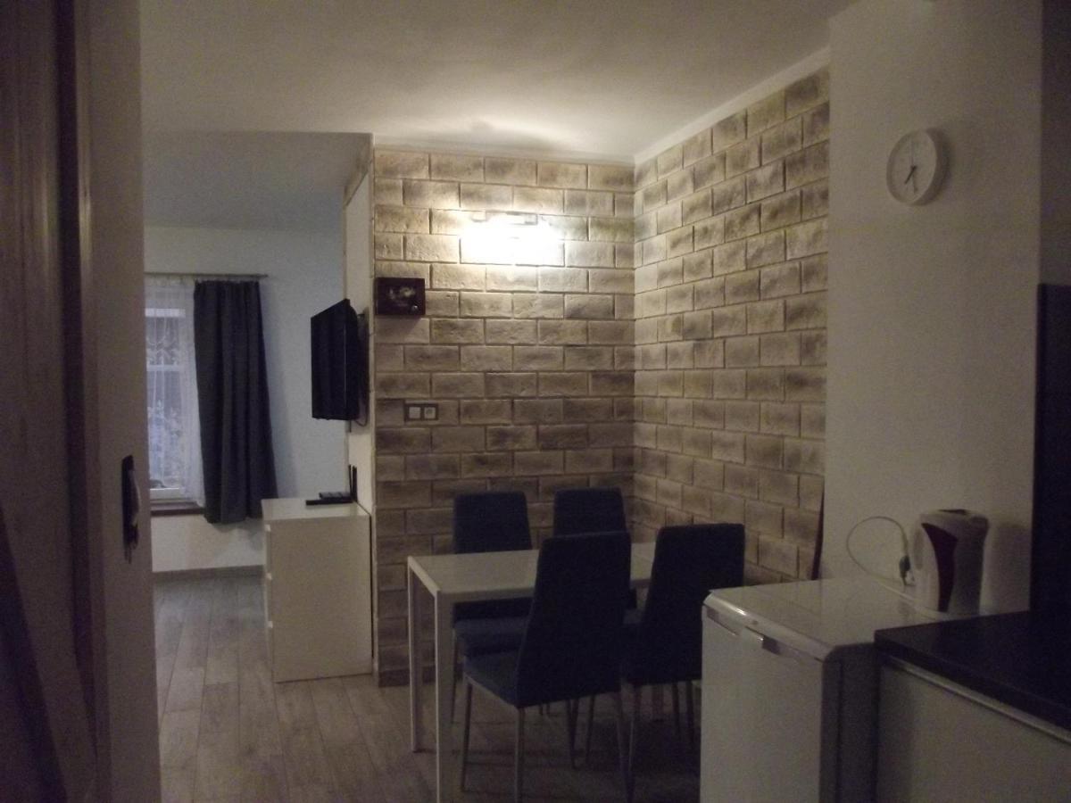 Apartament Nad Kamienna 2 옐레니아구라 외부 사진
